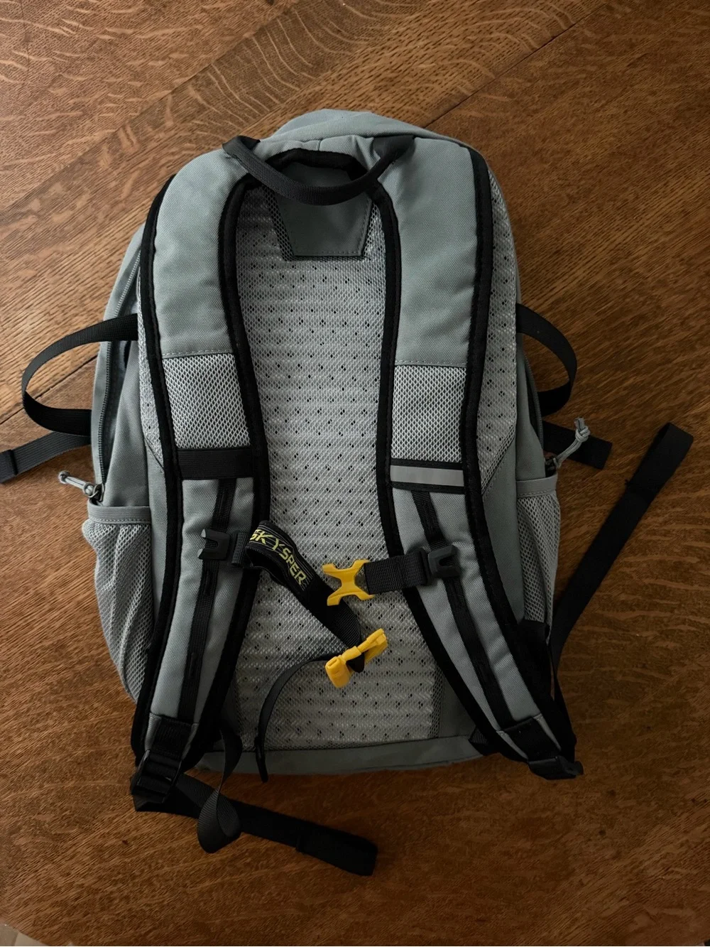 Skysper Gray Backpack with Yellow Accent